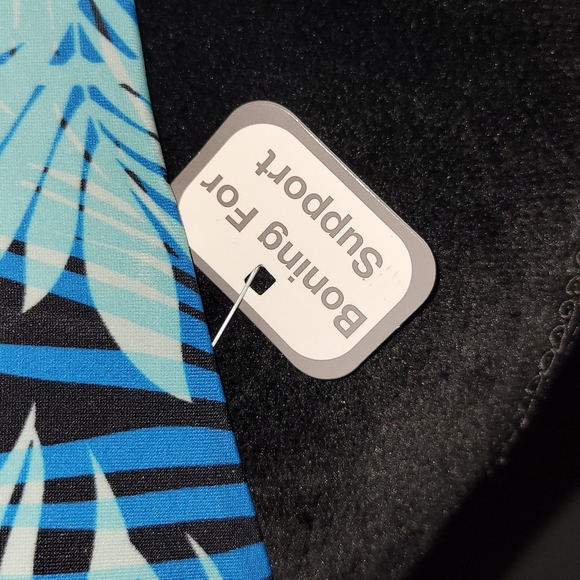 Women's Halter Tankini Size Small NWT - Picture 6 of 16